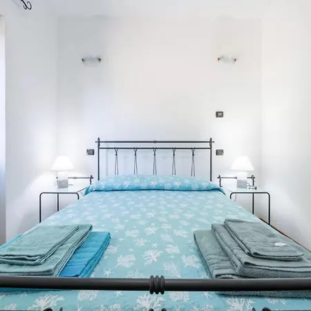 Apartment Charming House In With Sea View Orosei