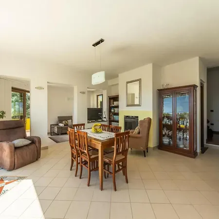 Apartment Charming House In With Sea View *