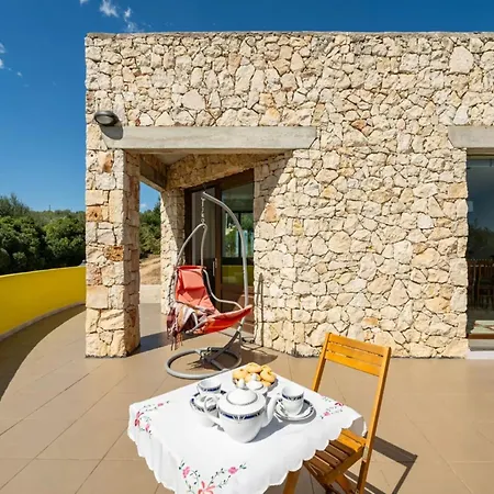 Charming House In With Sea View Apartment *