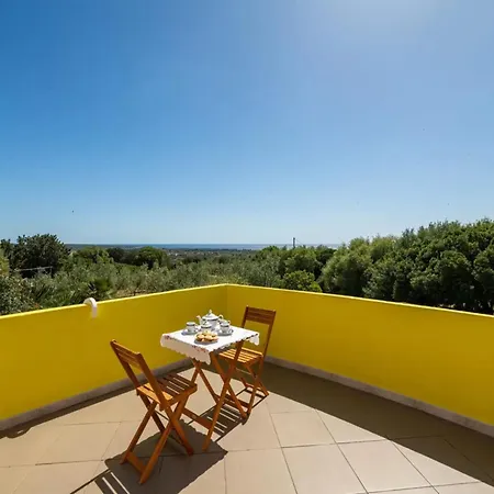 Charming House In With Sea View *