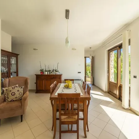 Charming House In With Sea View *